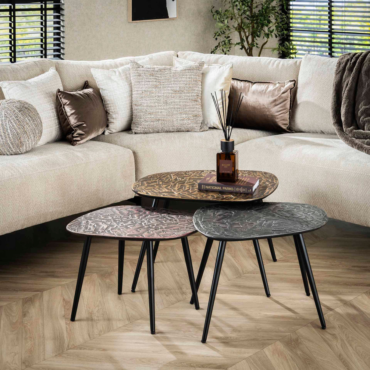 Marlo Salontafel set 3 Vierkant koper patina