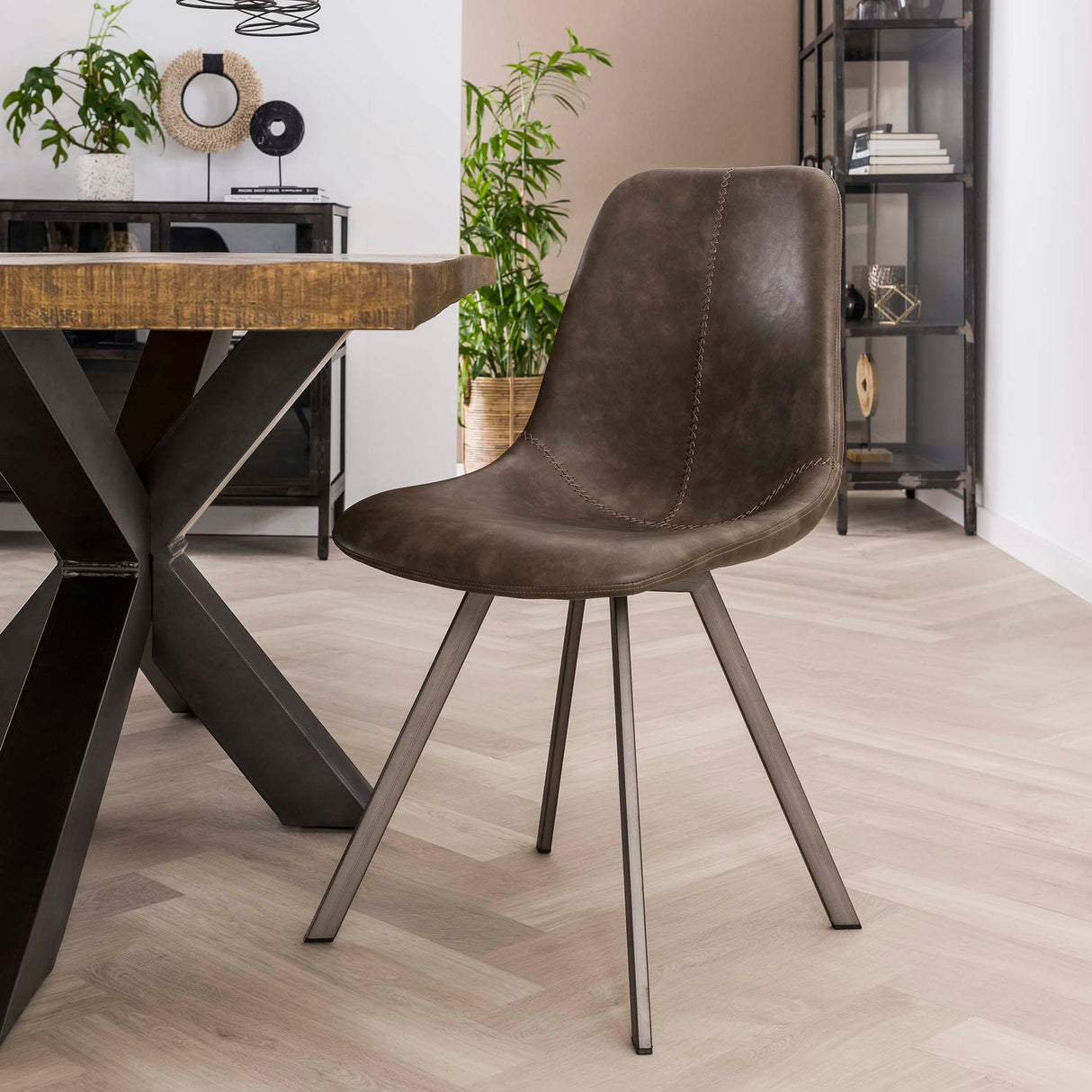 Set van 4 Eetkamerstoelen Siena Saddle PU taupe