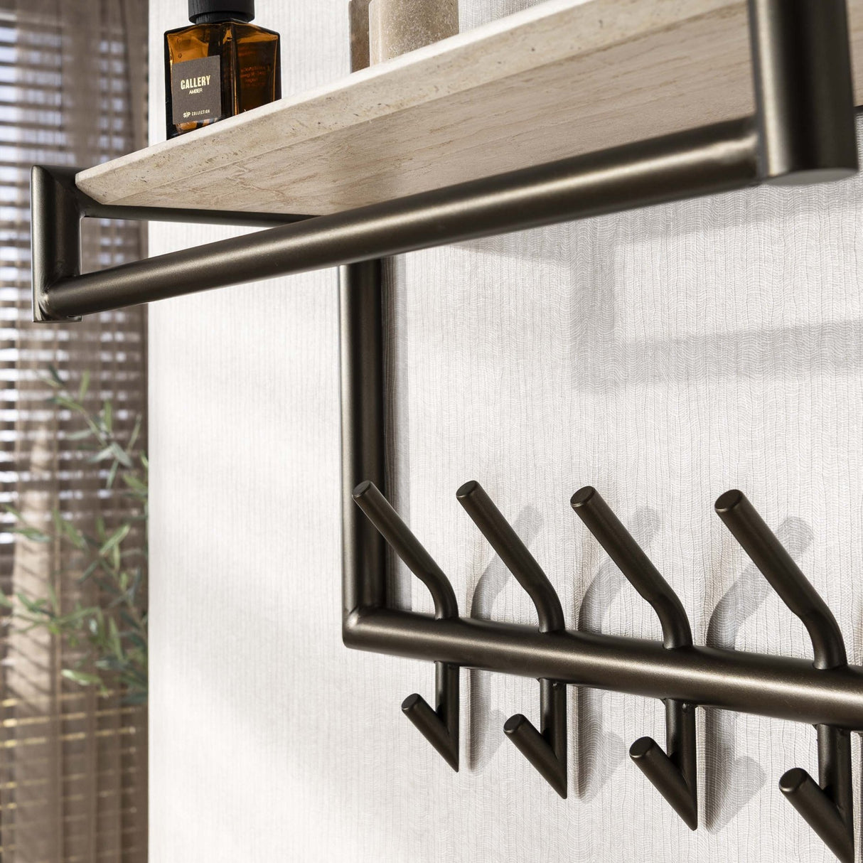 Wandkapstok Aria 2x5 haken Travertine Melamine Bronskleurig