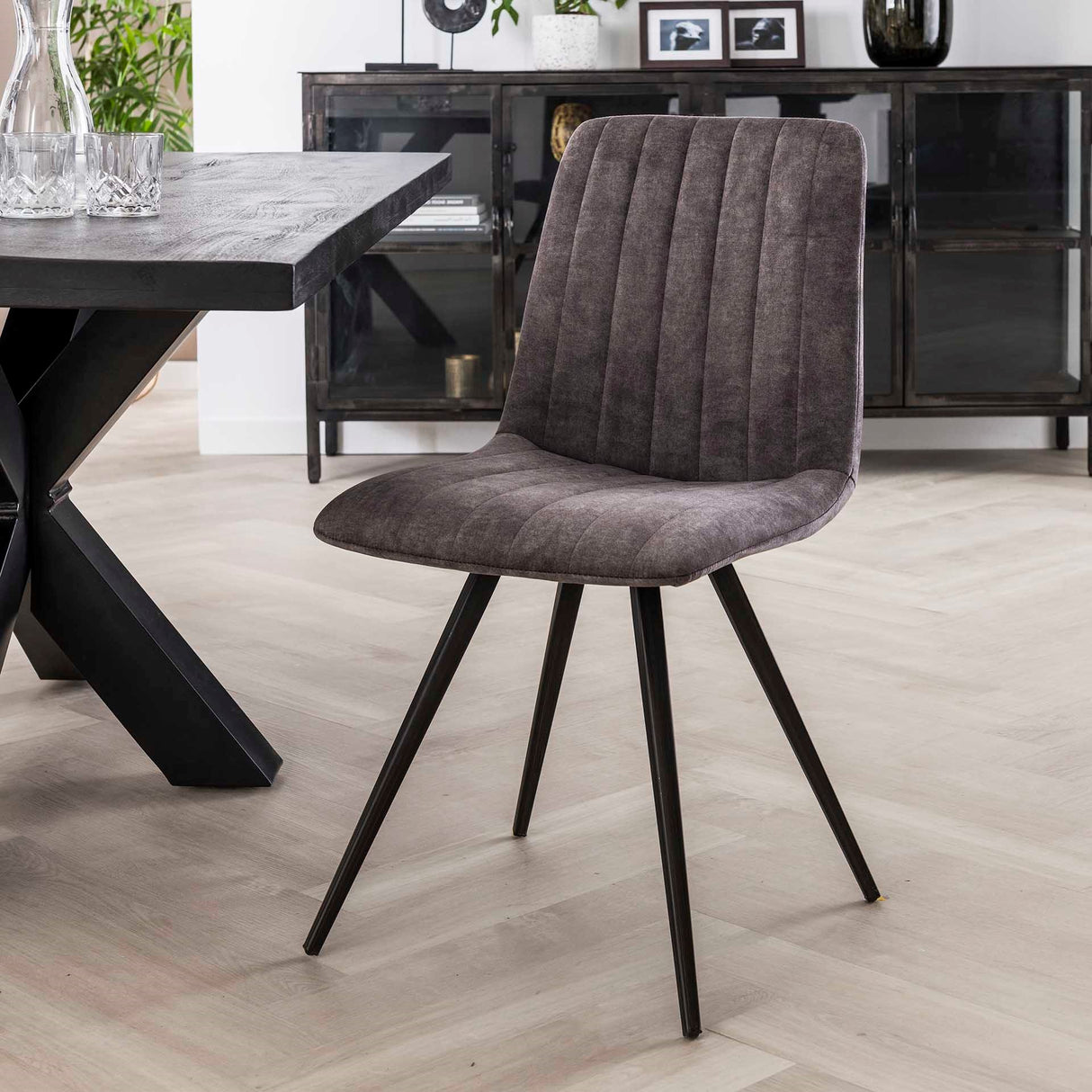 Set van 4 Eetkamerstoelen Sadie Velvet Grijs - Zonder Armleuningen