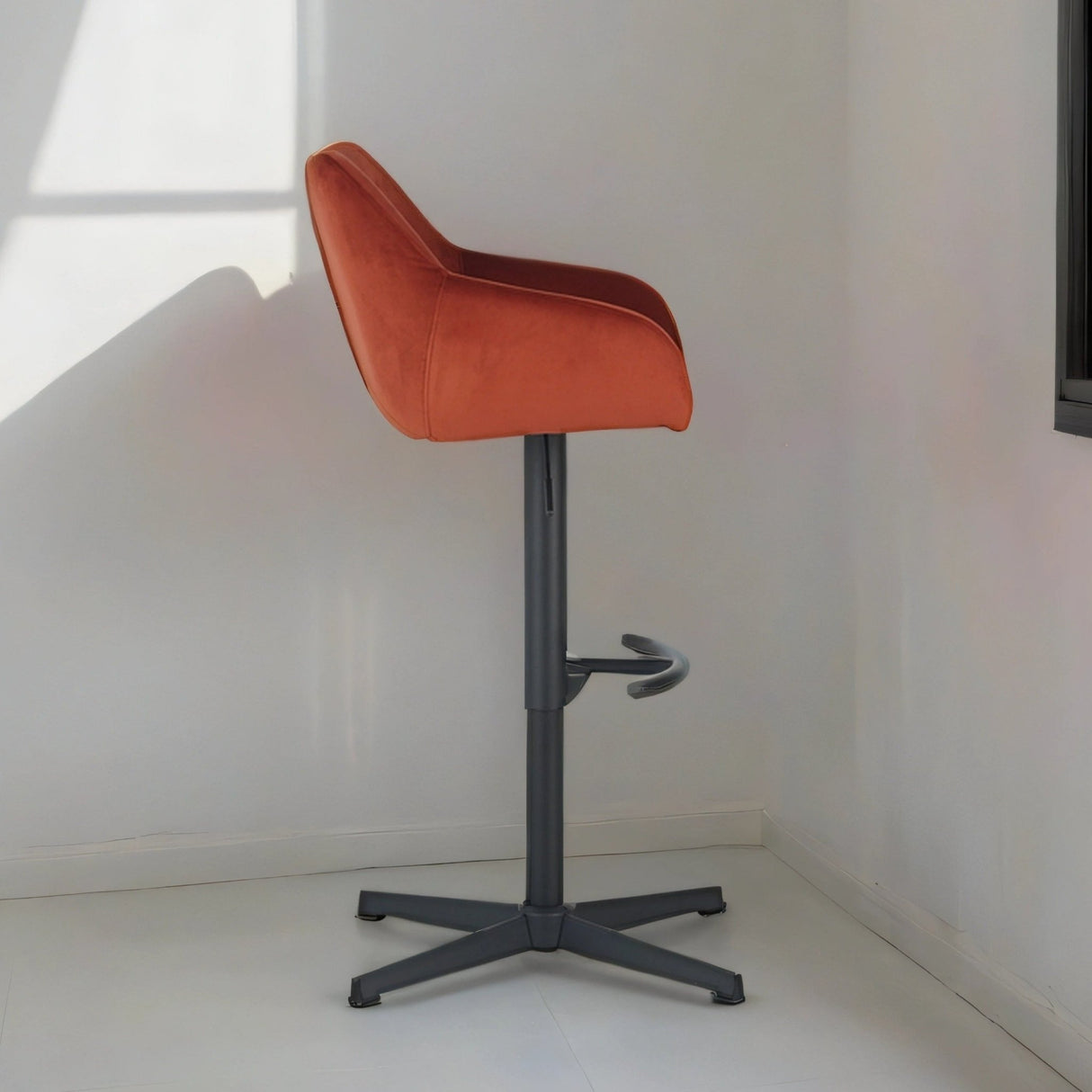 Venom Barkruk Copper Velvet - Verstelbare Draaibare Barstoel met Armleuning