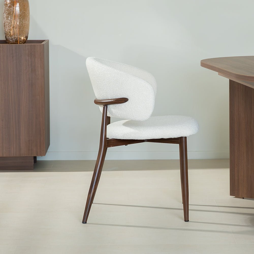 Eetkamerstoelen-Japandi Eetkamerstoel Yuka Beige - Walnootlook Frame-Dimehouse