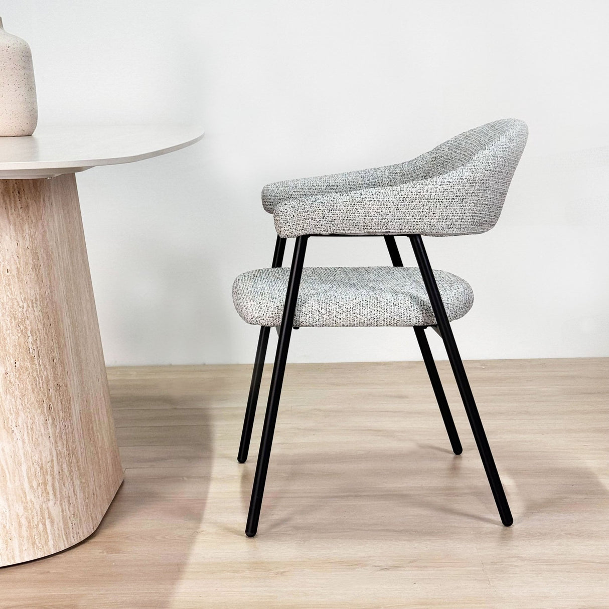Eetkamerstoel Bouclé Grijs Lisa - Zwart Frame