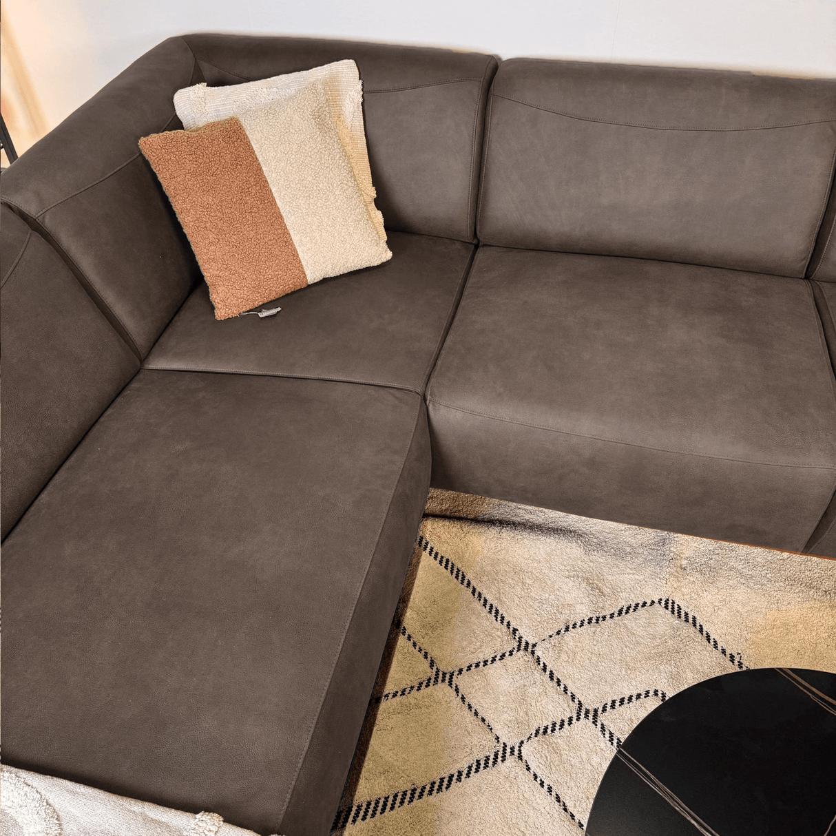 Industriële Hoekbank antraciet robuust eco-leer Barin - links