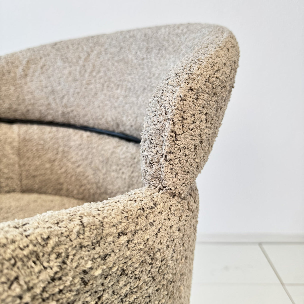 Eetkamerstoel Bouclé Beige - Japandi - ronde vormen - Lola