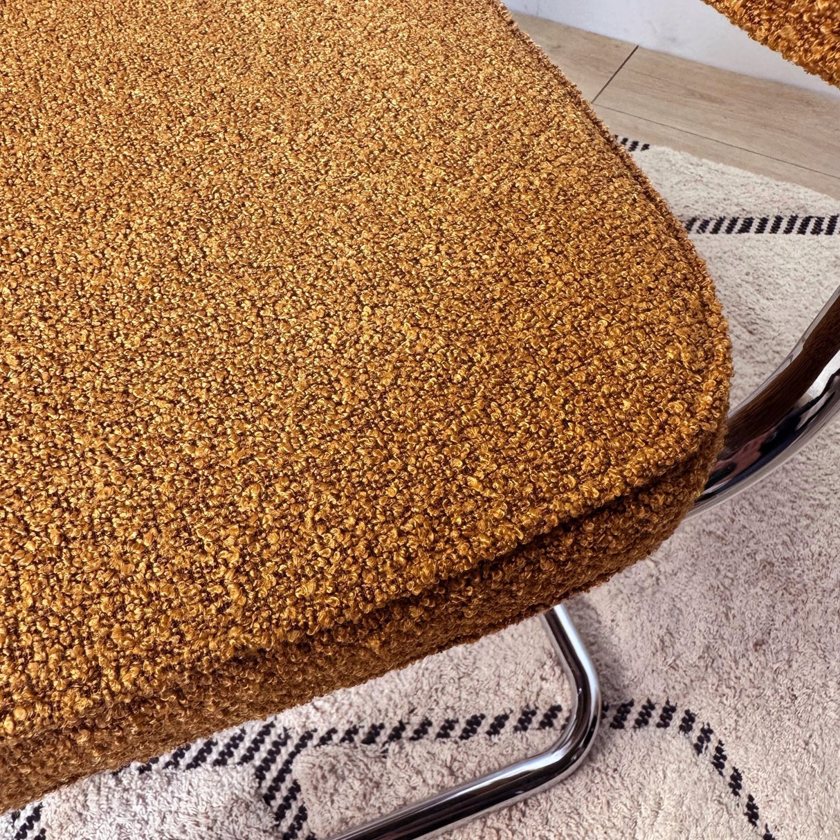 Moderne Eetkamerstoel Koper Bouclé Stof Sway - Chrome Frame - Zonder Armleuningen