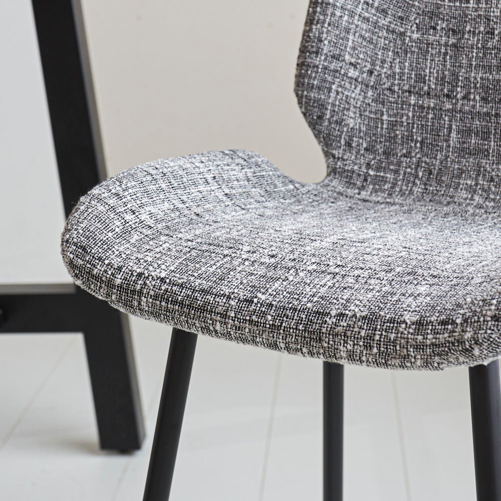 Barkrukken - Beau Barkruk Lichtgrijs Chenille Stof - 67 cm Zithoogte - Zonder Armleuningen - Dimehouse