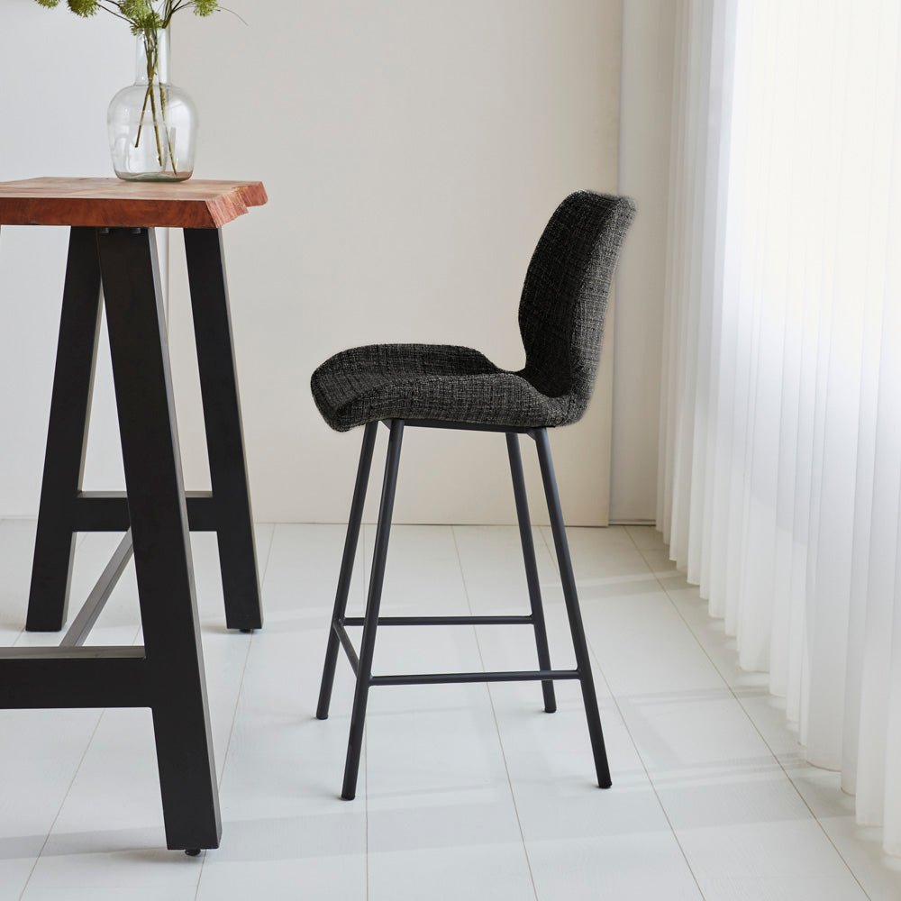 Barkrukken - Beau Barkruk Zwart Chenille Stof - 67 cm Zithoogte - Zonder Armleuningen - Dimehouse