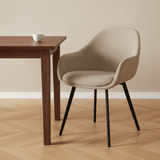 Moderne Eetkamerstoel Remy Ribstof Taupe - Met Armleuningen