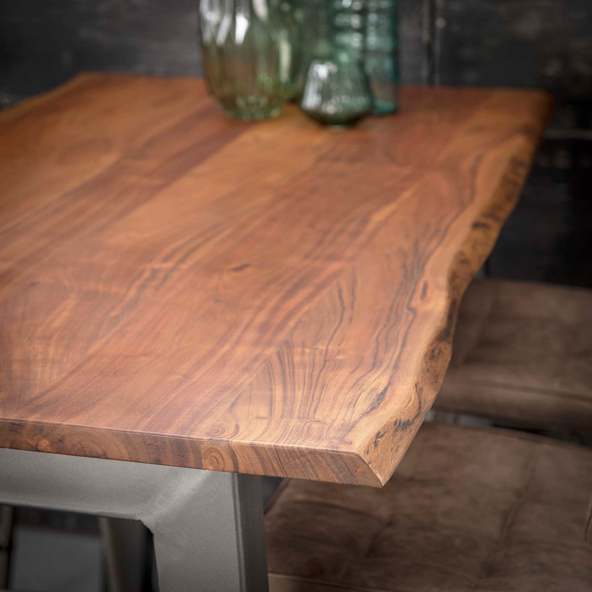 Industriële Bartafel Aberdeen Acaciahout Boomstamvorm 147x80