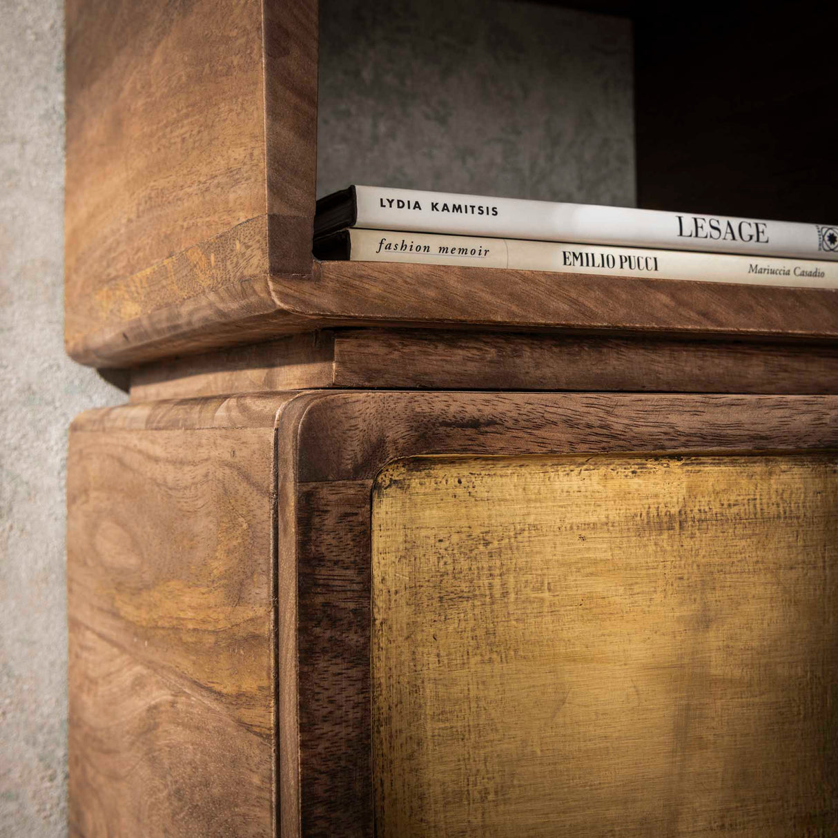 Solano Nachtkastje 1 lade Massief mango zand