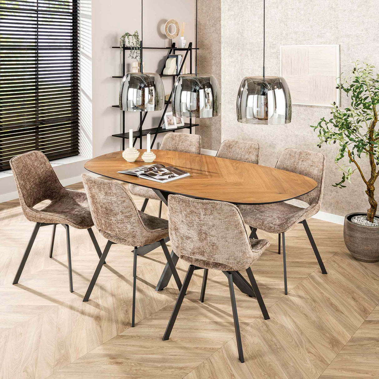 Set van 4 eetkamerstoelen Riviera Rich champagne draaibaar