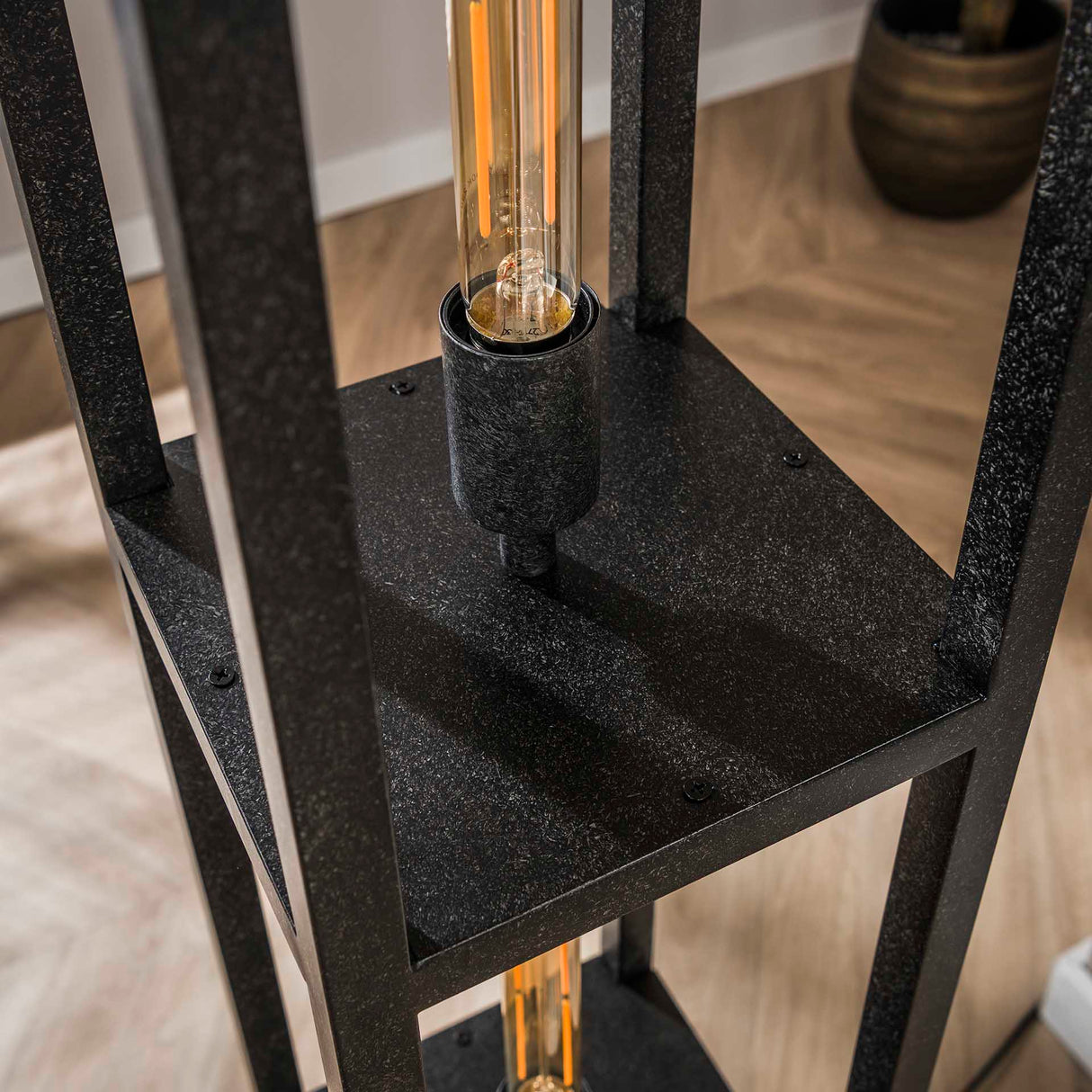 Industriële vloerlamp Ardon 4-lichts Zwart metaal