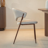 Eetkamerstoelen-Eetkamerstoel bouclé zandkleur Kaito - walnootlook frame - Japandi-Dimehouse