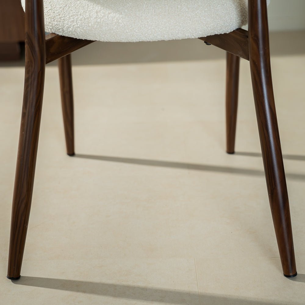 Eetkamerstoelen-Japandi Eetkamerstoel Yuka Beige - Walnootlook Frame-Dimehouse