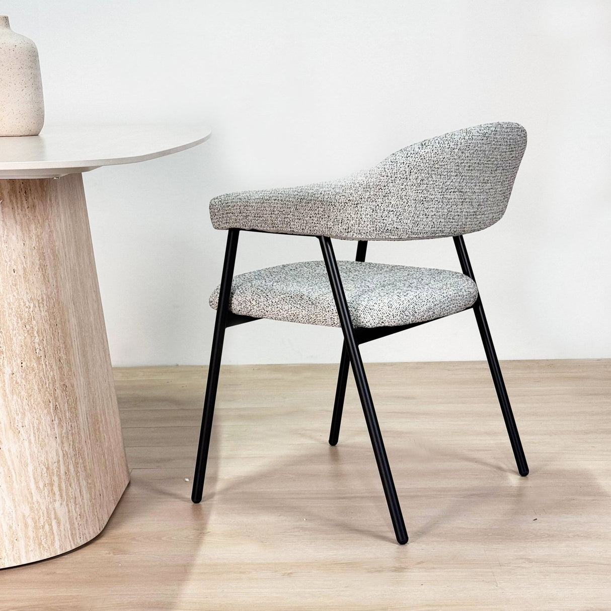 Eetkamerstoel Bouclé Grijs Lisa - Zwart Frame
