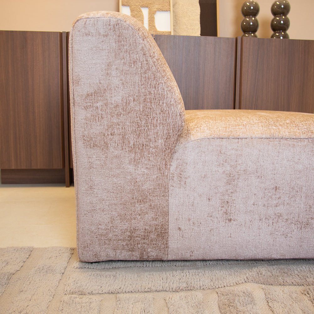 Fauteuils-Fauteuil zand chenille stof Shane-Dimehouse