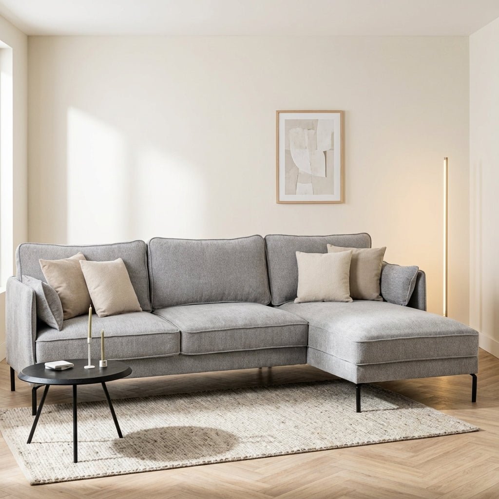 Hoekbank Peppin stof lichtgrijs - rechts sfeerfoto in modern interieur