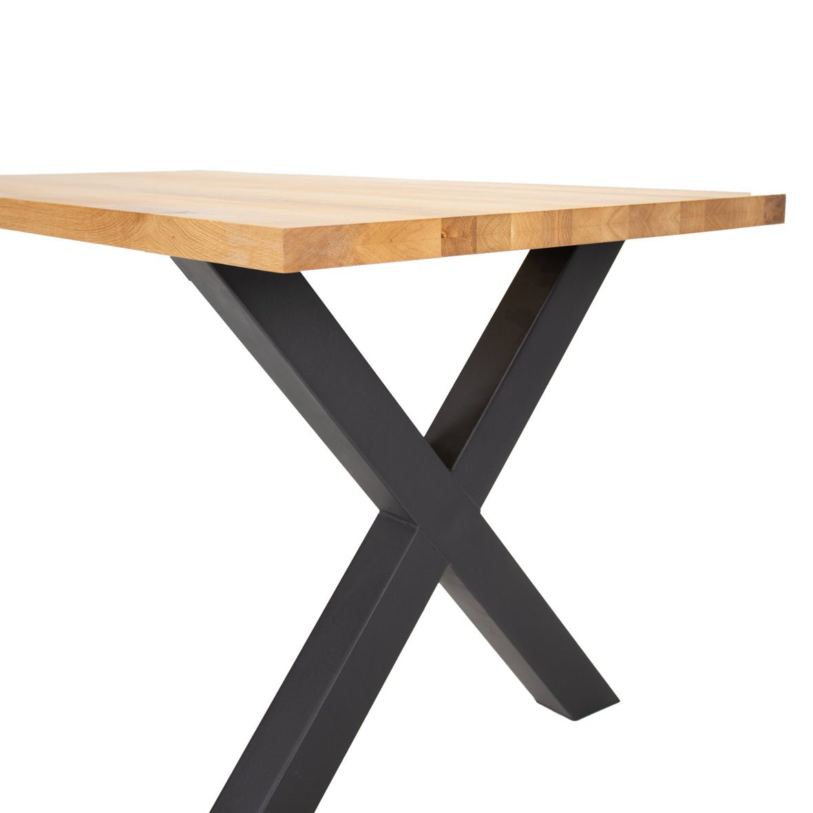 Eettafel Rover eikenhout X-poot zwart