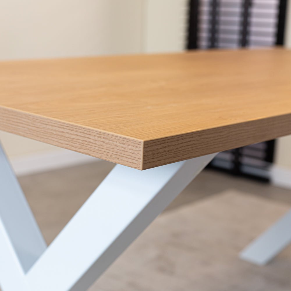 Table à manger Lenzo Rustic Oak X-leg blanc