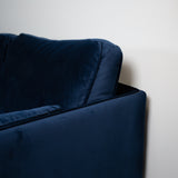 Bank Peppin DH Interior Blauw LxBxH 170x91x56 Stof Sfeerfoto detail