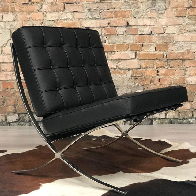 Fauteuil Expo Dimehouse Zwart LxBxH 80x78x78 Runderleer Sfeerfoto schuin achteraanzicht